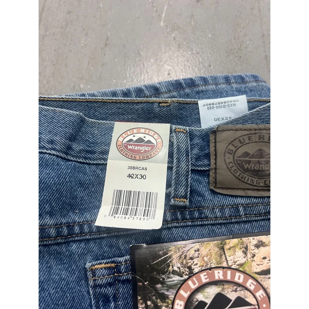 Wrangler Blue Ridge Jeans Mens 42x30 Dark Wash‎ Denim Relaxed Fit Workwear NWT